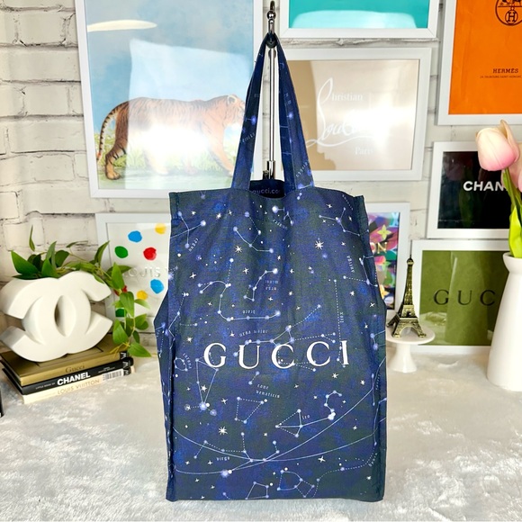 GUCCI galaxy space cloth shopping tote bag with sturdy organizer insert - Picture 2 of 10